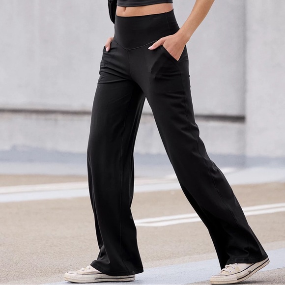 aerie Pants - OFFLINE By Aerie Real Me XTRA High Waisted Trouser Size XS